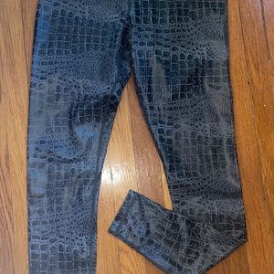 Zyia Gray Armor Light n Tight Legging 28” Size 8-10